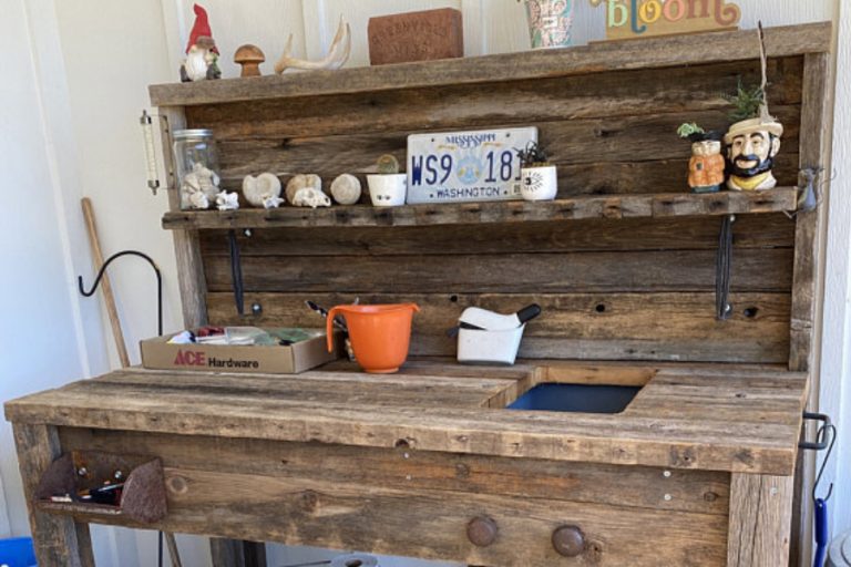 how to build a potting bench