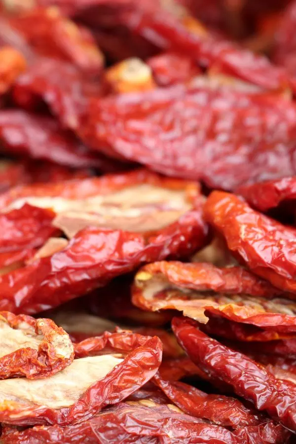 Sun dried tomatoes 