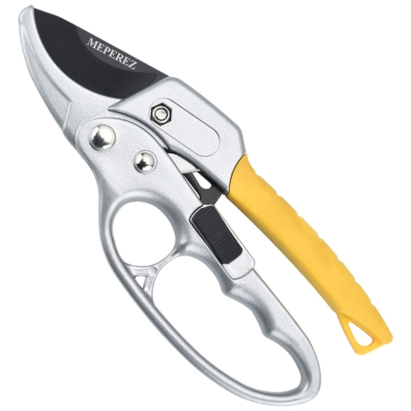 great Christmas gifts - ratcheting pruners